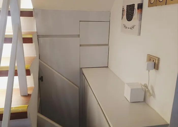 Movie Screen& 4rooms Private House Near J Park * Cebu