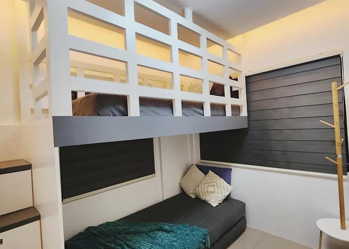 Movie Screen& 4rooms Private House Near J Park * Cebu